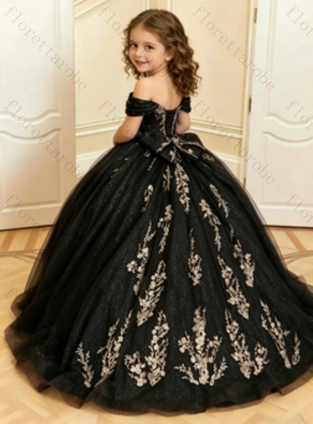 فستان فتاة الزهور مخصص باللون  - مراجعة Birthday Sash Glitter وسعره